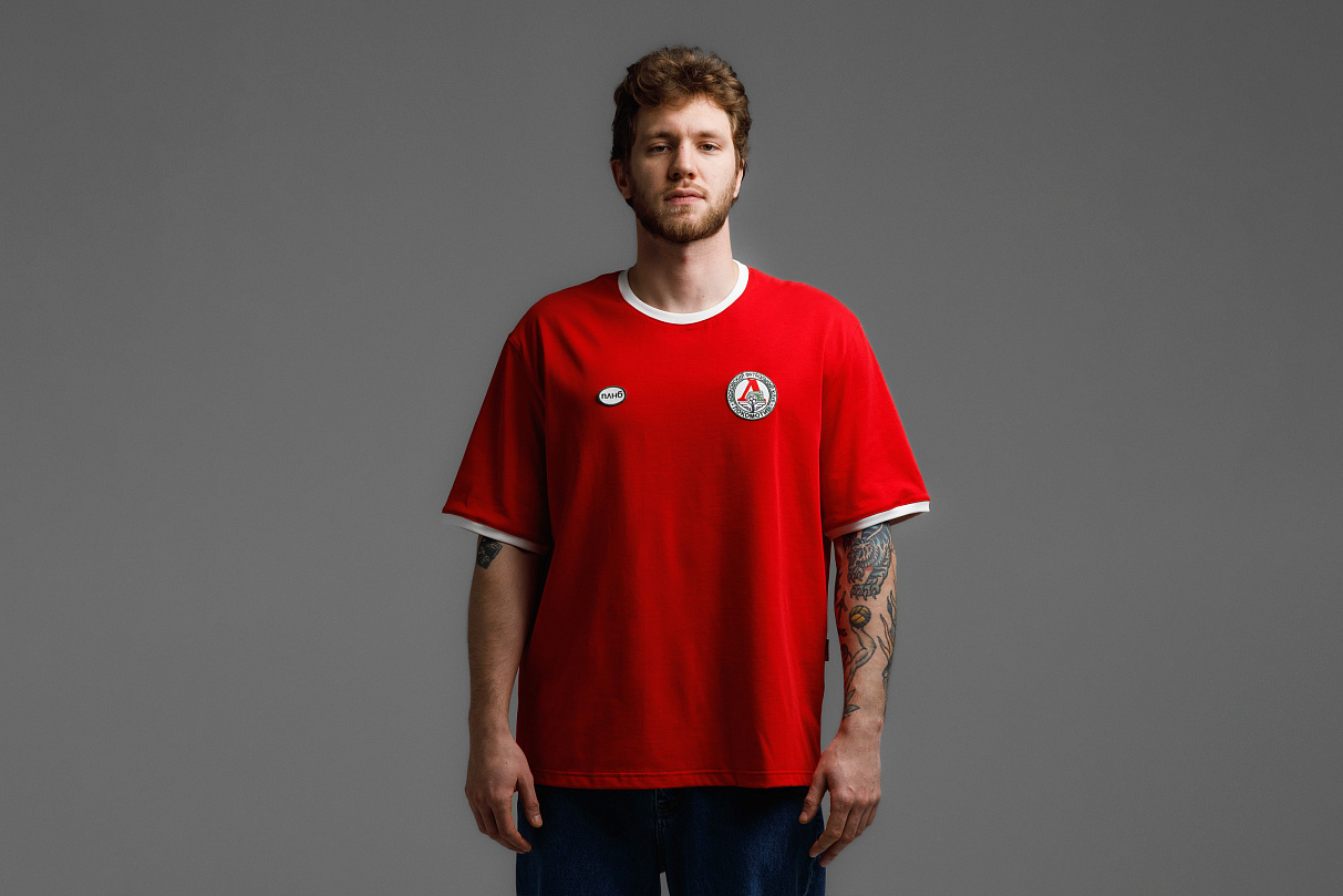 Футболка свободного кроя (красная) с эмблемой ЧРКЗВ x ПЛНБ (XS)