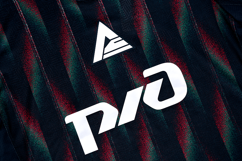 Футболка игровая TM10601B0103 (черная, 100% полиэстер) (6XS)