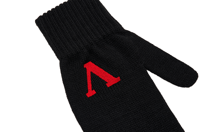 Варежки с литерой «Л» (чёрные)