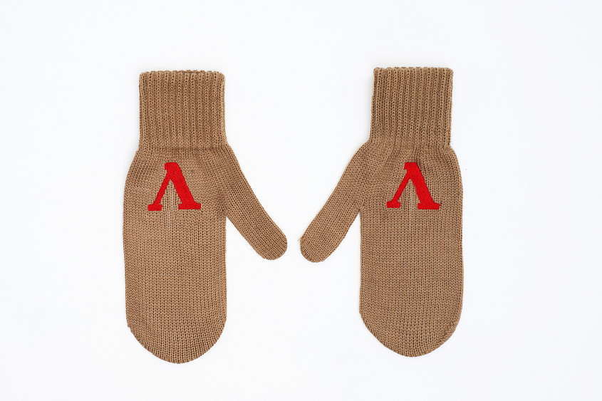 Варежки с литерой «Л» (серые)