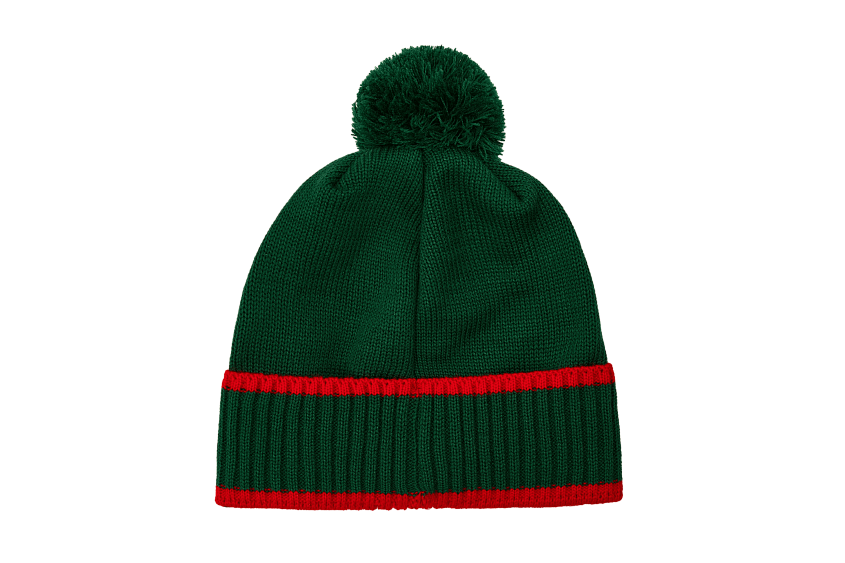 Шапка с эмблемой и помпоном «Третий комплект» (зелёная)