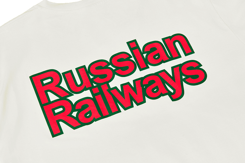 Лонгслив 2004 Белый с цветной эмблемой (S)