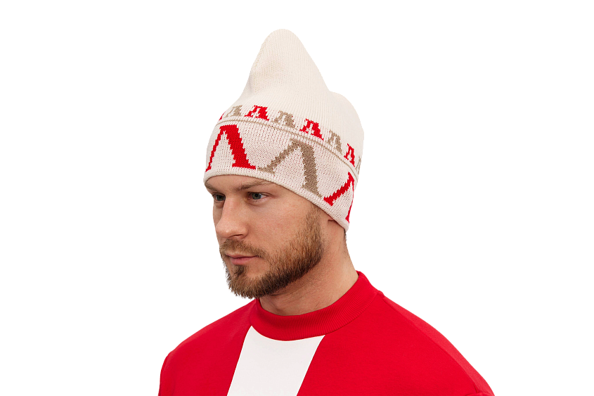 Шапка петушок с фирменным узором (молочная)