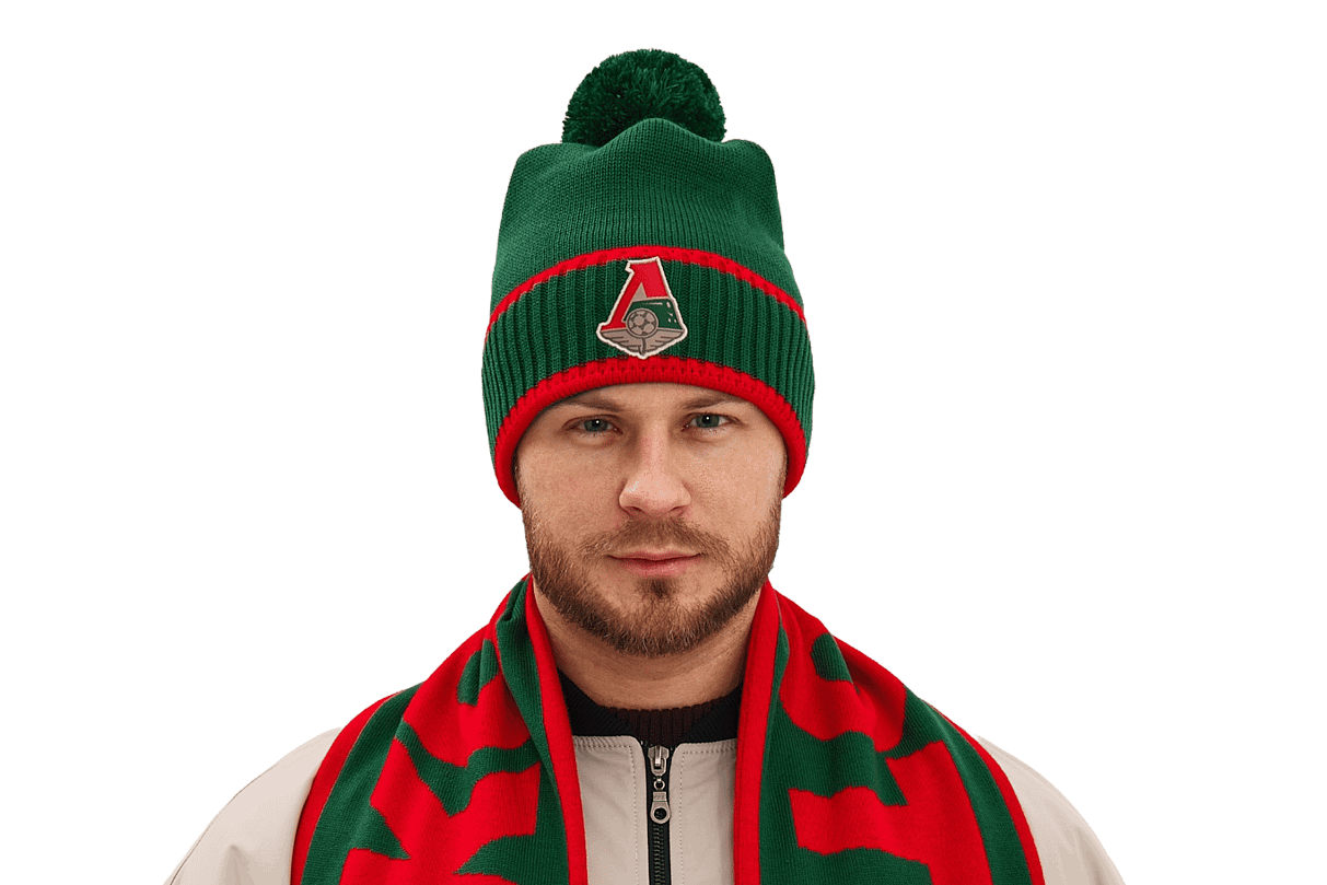 Шапка с эмблемой и помпоном «Третий комплект» (зелёная)